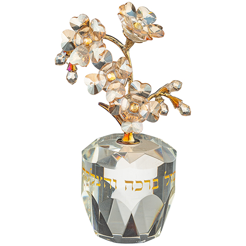 פמוט מעוצב עם פרחים מבריקים, מתנה ייחודית לבית חדש או לאירועים מיוחדים.